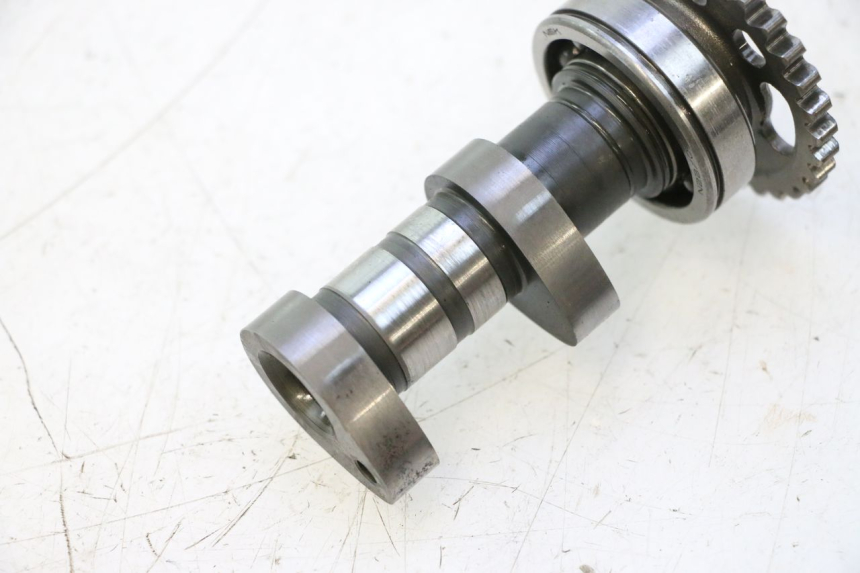 photo de ASPIRAZIONE ALBERO CAMME YAMAHA YZF YZ-F 450 (2014 - 2016) - Primo piano tecnico