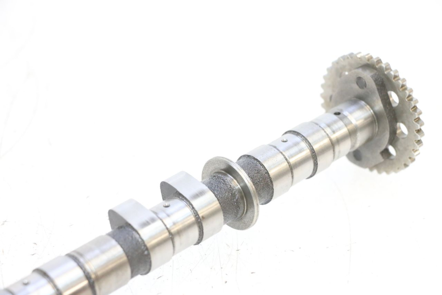 photo de SCARICO ALBERO CAMME YAMAHA XJ6 ABS 600 (2008 - 2016) - Dettagli dei punti di fissaggio