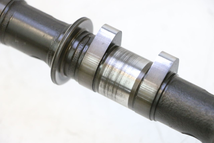 photo de SCARICO ALBERO CAMME YAMAHA YZF R GENESIS 750 (1993 - 1998) - Stato della superficie e materiale