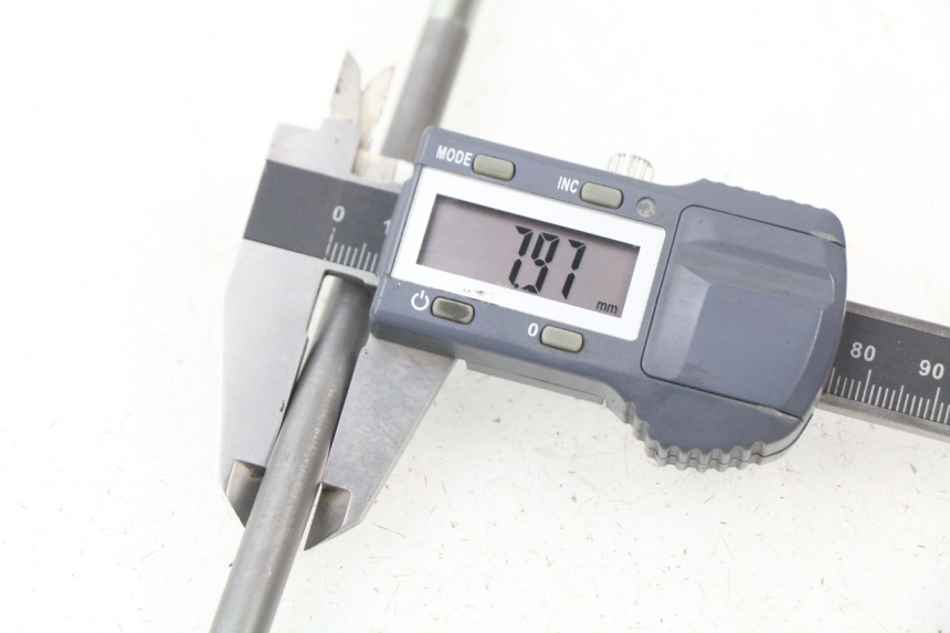 photo de Albero frizione HONDA CBR RR FIREBLADE 1000 (2006 - 2007) - Dettaglio del componente