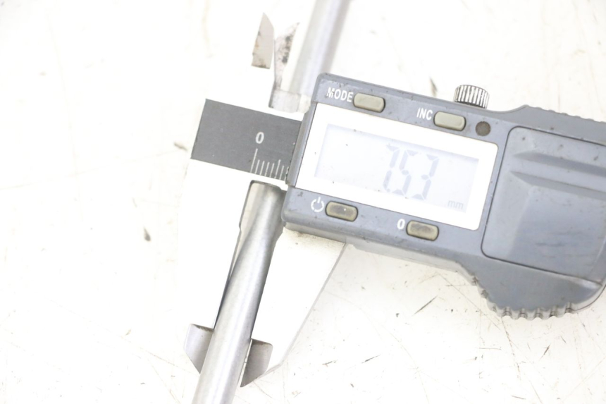 photo de ALBERO DELLA FRIZIONE SUZUKI GS GSE 500 (2001 - 2003) - Dettaglio del componente