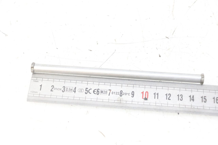 photo de ALBERO DELLA FRIZIONE SUZUKI GS GSE 500 (2001 - 2003) - Zoom sullo stato d'uso