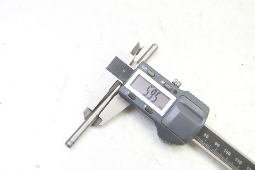 photo de ALBERO FRIZIONE SUZUKI SV S 650 (2003 - 2009) - Primo piano tecnico