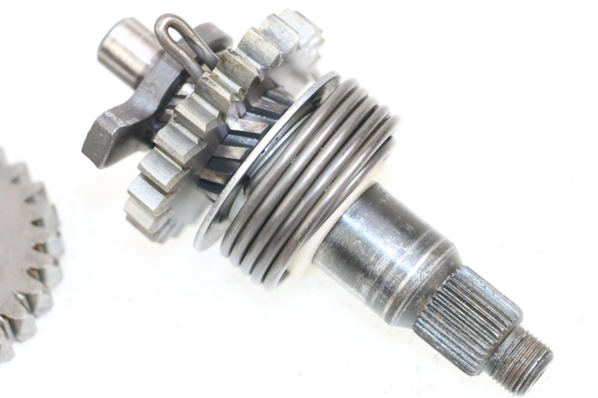 photo de ALBERO AVVIAMENTO YAMAHA DTLC 125 (1982 - 1987) - Altra angolazione