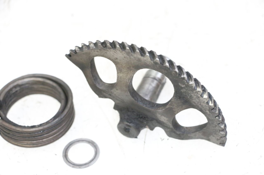 photo de ALBERO AVVIAMENTO PIAGGIO LIBERTY 4T 50 (2009 - 2015) - Altra angolazione