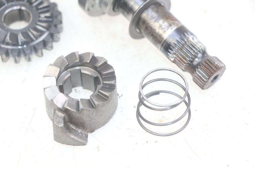 photo de ALBERO DEL CAMBIO PEUGEOT XP6 50 (2006 - 2011) - Primo piano tecnico