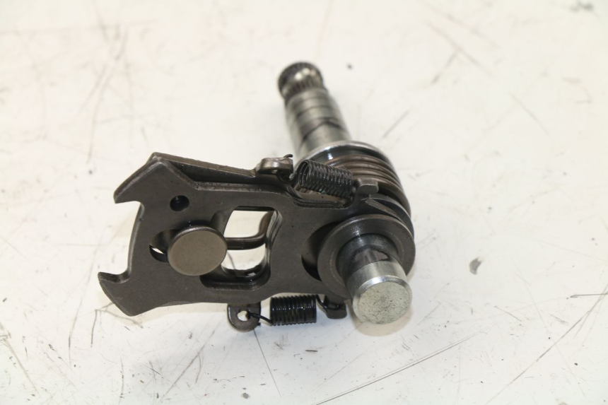 photo de Albero selettore KAWASAKI ER-6 ER6 F 650 (2009 - 2011) - Zoom sullo stato d'uso
