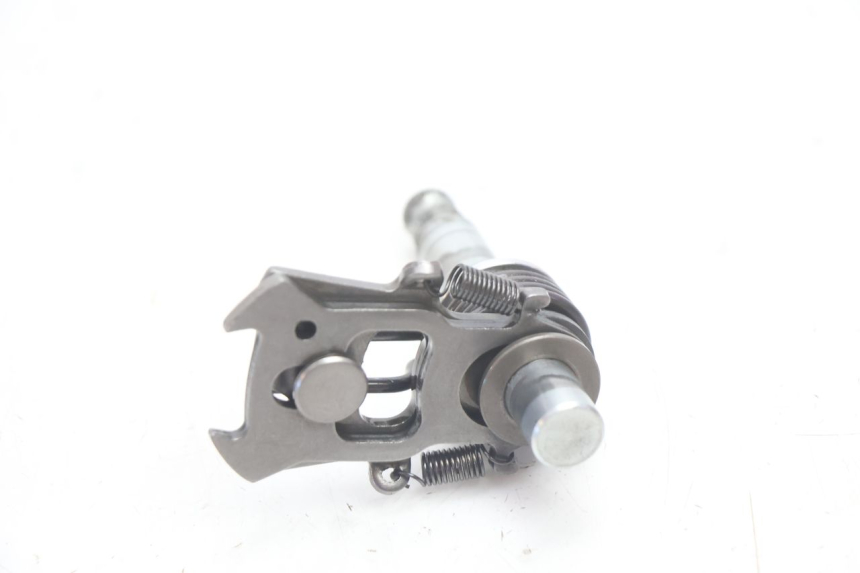 photo de ALBERO INGRANAGGIO KAWASAKI ER-6 ER6 N 650 (2005 - 2009) - Primo piano tecnico