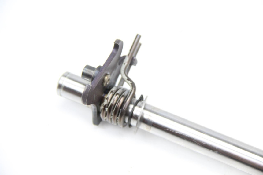 photo de Albero selettore SUZUKI GSR 600 (2005 - 2012) - Altra angolazione