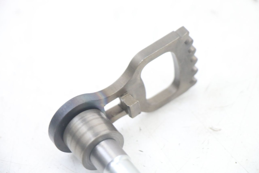 photo de Albero selettore SUZUKI GSF S BANDIT 600 (2000 - 2004) - Altra angolazione