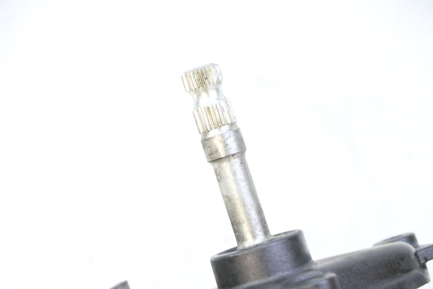 photo de ALBERO INGRANAGGIO YAMAHA FZ6 FAZER S2 600 (2007 - 2011) - Primo piano tecnico