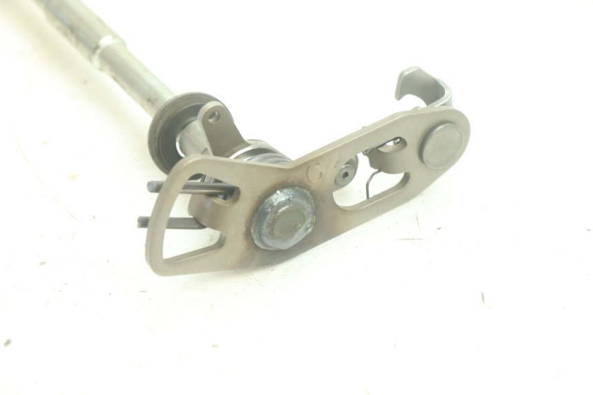 photo de ALBERO INGRANAGGIO YAMAHA YZF R6 600 (2008 - 2009) - Primo piano tecnico
