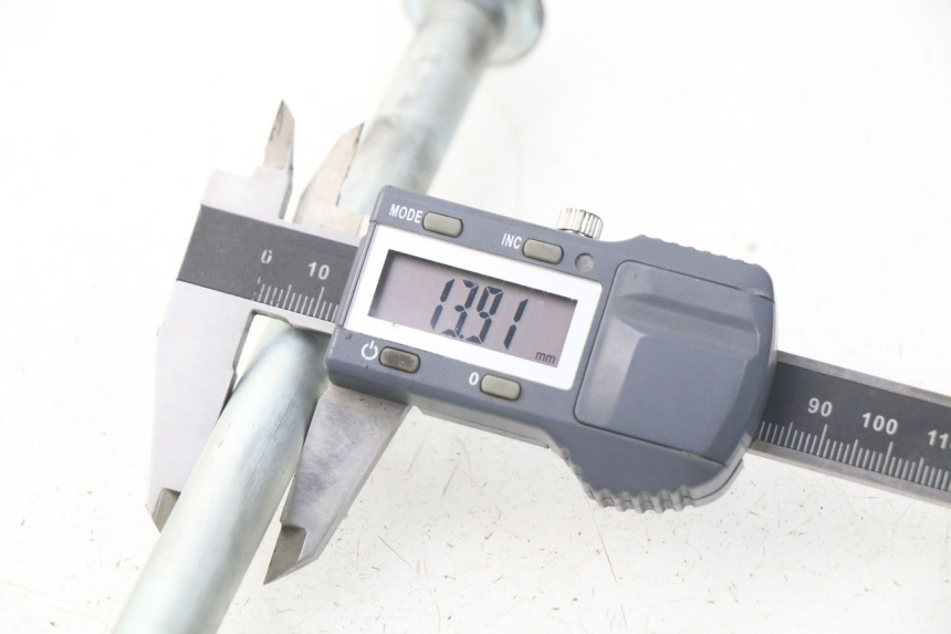 photo de ASSE BRACCIO OSCILLANTE HONDA CA REBEL 125 (1995 - 2001) - Altra angolazione