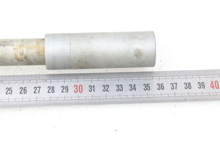 photo de ASSE BRACCIO OSCILLANTE HONDA CB R 1000 (2018 - 2023) - Zoom sullo stato d'uso