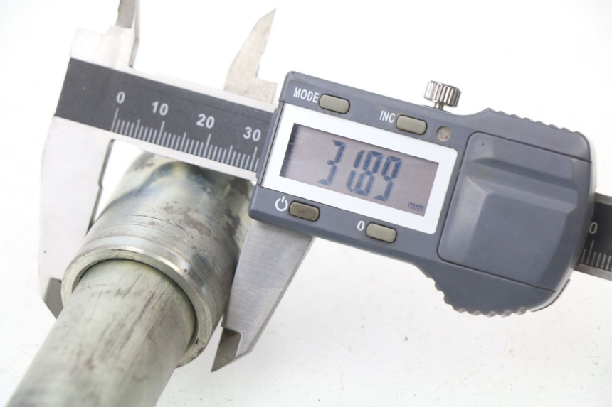 photo de ASSE BRACCIO OSCILLANTE HONDA CBR 929 RR FIREBLADE 900 (2000 - 2001) - Altra angolazione