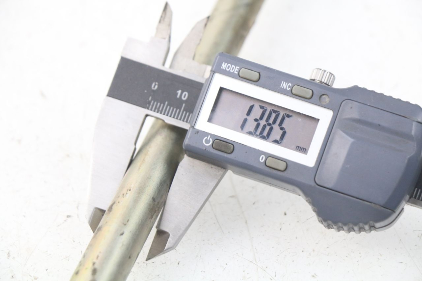 photo de ASSE BRACCIO OSCILLANTE HYOSUNG COMET GTR 125 (2007 - 2014) - Zoom sullo stato d'uso