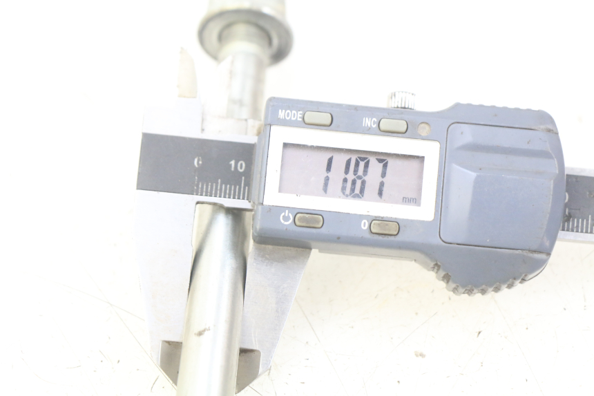 photo de ASSE BRACCIO OSCILLANTE HONDA CRF CR-F 125 (2022 - 2023) - Primo piano tecnico