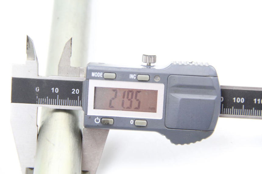 photo de ASSE BRACCIO OSCILLANTER SUZUKI GSR 600 (2005 - 2012) - Zoom sullo stato d'uso