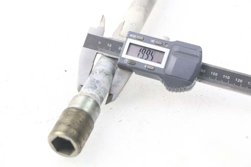 photo de ASSE BRACCIO OSCILLANTE BMW S RR ABS S1000RR 1000 (2009 - 2011) - Altra angolazione