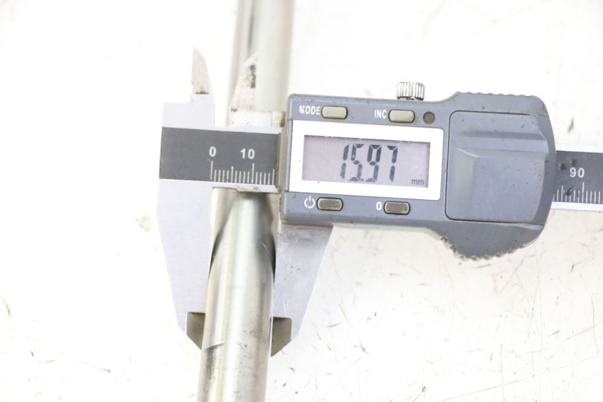 photo de ASSE FORCELLONE YAMAHA XJ6 ABS 600 (2008 - 2016) - Dettaglio del componente