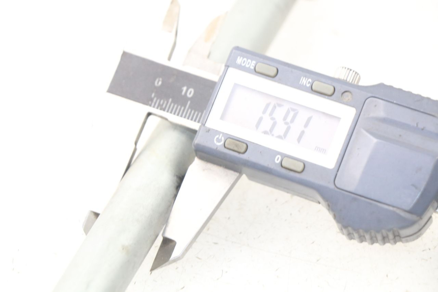 photo de ASSE BRACCIO OSCILLANTE YAMAHA XJ600 XJ DIVERSION 600 (1992 - 1997) - Altra angolazione