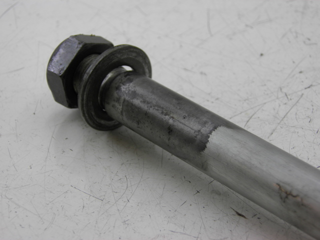 photo de ASSE FORCELLONE YAMAHA FZS FAZER 1000 (2003 - 2005) - Dettaglio del componente