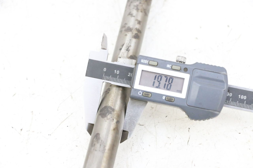 photo de ASSE FORCELLONE KAWASAKI ZR 7 750 (1999 - 2004) - Dettaglio del componente