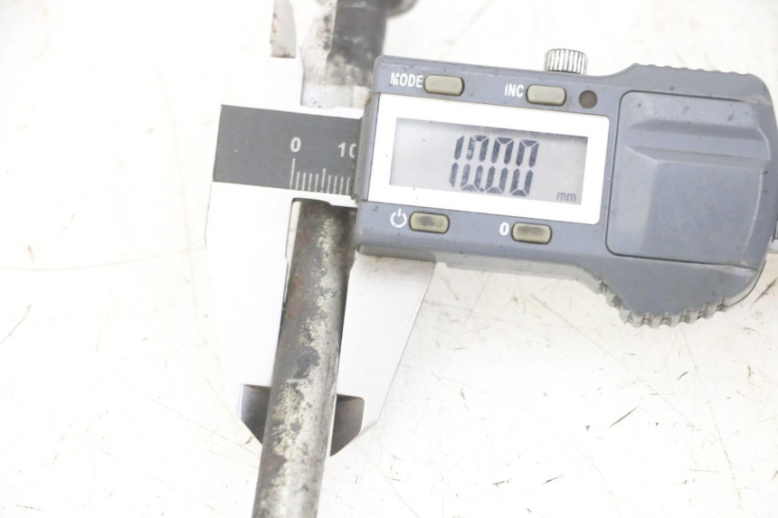 photo de ASSEMBLAGGIO MOTORE SUZUKI GS GSE 500 (2001 - 2003) - Dettaglio del componente