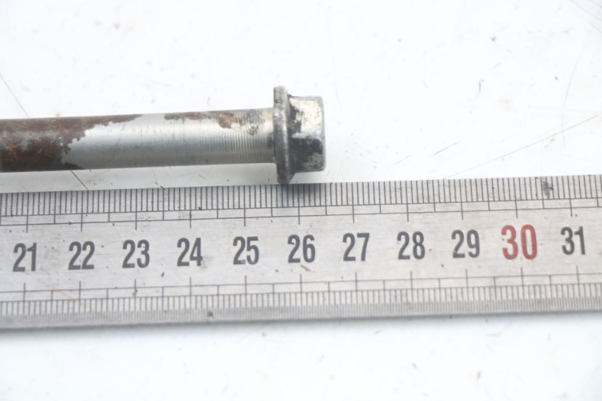 photo de ASSE MOTORE SUZUKI GSR 750 (2011 - 2017) - Zoom sullo stato d'uso