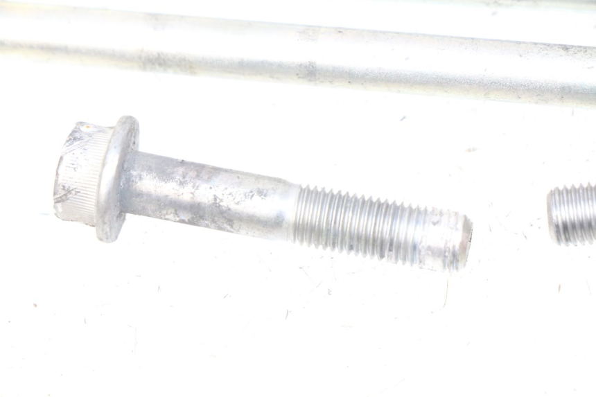 photo de ALBERO MOTORE SUZUKI GSX-R GSXR 750 (2011 - 2016) - Primo piano tecnico