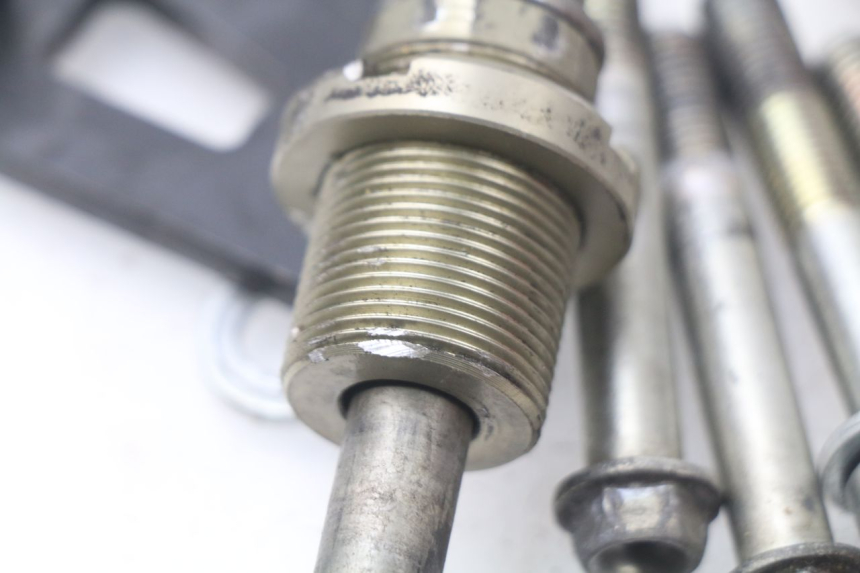 photo de ALBERO MOTORE SUZUKI GSX-R GSXR K16 1000 (2012 - 2016) - Dettaglio del componente