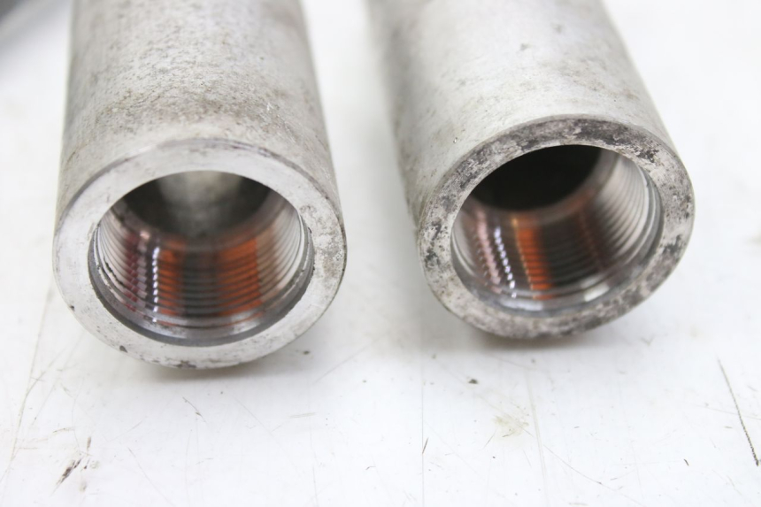 photo de ASSE MOTORE SUZUKI SV S 650 (1999 - 2002) - Caratteristiche distintive