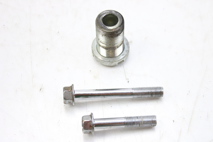 photo de ASSE MOTORE SUZUKI SV S 650 (1999 - 2002) - Dettagli dei punti di fissaggio