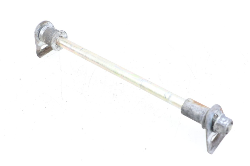 photo de Asse ruota posteriore HYOSUNG GV AQUILA 125 (2000 - 2009) - Primo piano tecnico