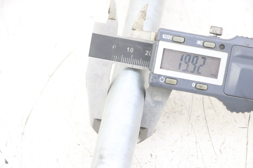 photo de ASSE KAWASAKI ER-6 ER6 N 650 (2012 - 2016) - Dettaglio del componente