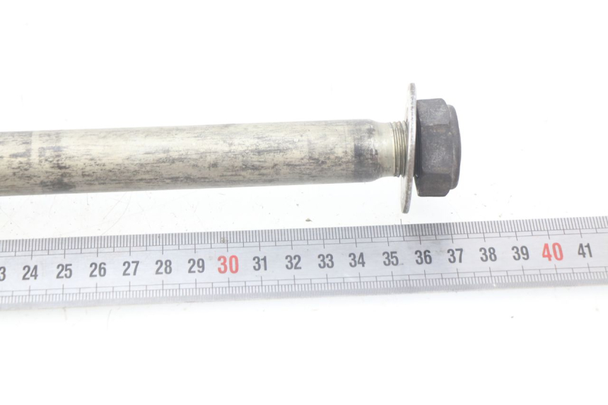 photo de ASSE RUOTA POSTERIORE YAMAHA FJR ABS 1300 (2016 - 2020) - Zoom sullo stato d'uso