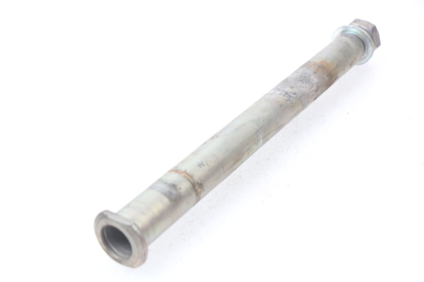 photo de ASSE RUOTA POSTERIORE YAMAHA FZ8 800 (2010 - 2016) - Primo piano tecnico