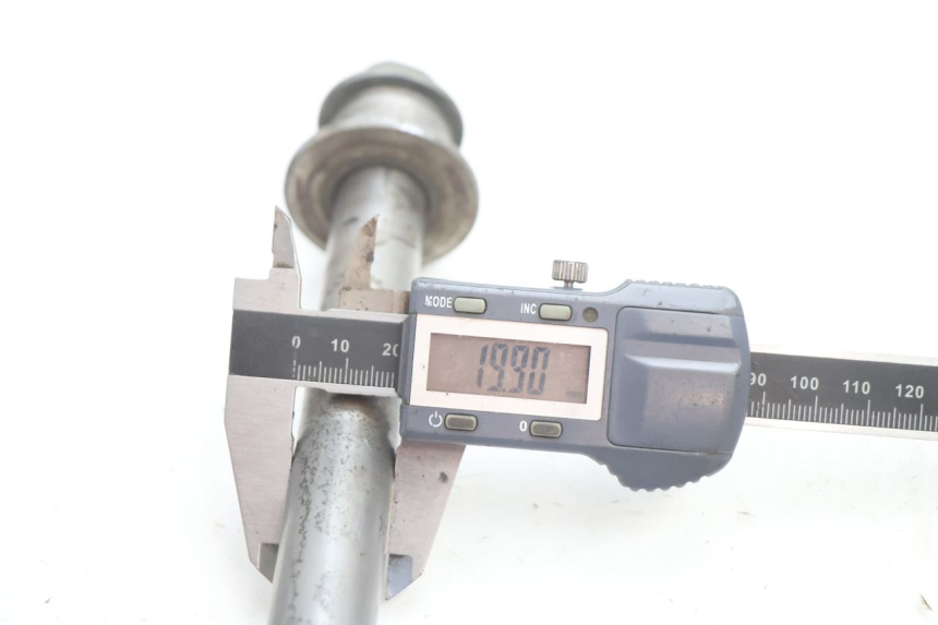 photo de ASSE KAWASAKI GPX F ZX750F 750 (1986 - 1990) - Primo piano tecnico