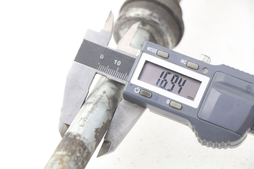 photo de ASSE RUOTA POSTERIORE KAWASAKI GPZ S 500 (1994 - 2005) - Dettaglio del componente