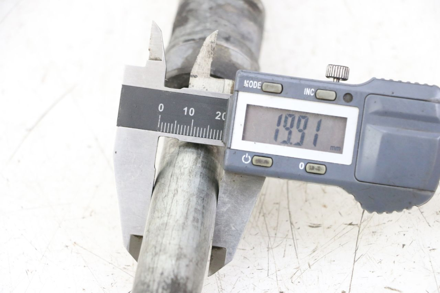 photo de ASSE HONDA VT C2 SHADOW 750 (1997 - 2001) - Zoom sullo stato d'uso