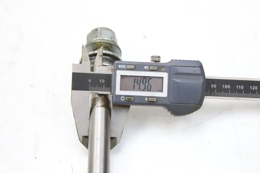 photo de ASSE RUOTA POSTERIORE SYM HUSKY 125 (1999 - 2005) - Vista d'insieme del prodotto