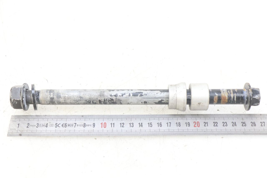 photo de ASSE RUOTA POSTERIORE GAS-GAS SM ROOKIE 50 (2001 - 2005) - Zoom sullo stato d'uso