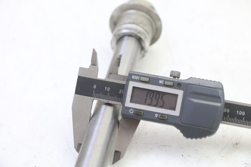 photo de ASSE TRIUMPH SPRINT 900 (1995 - 1998) - Primo piano tecnico