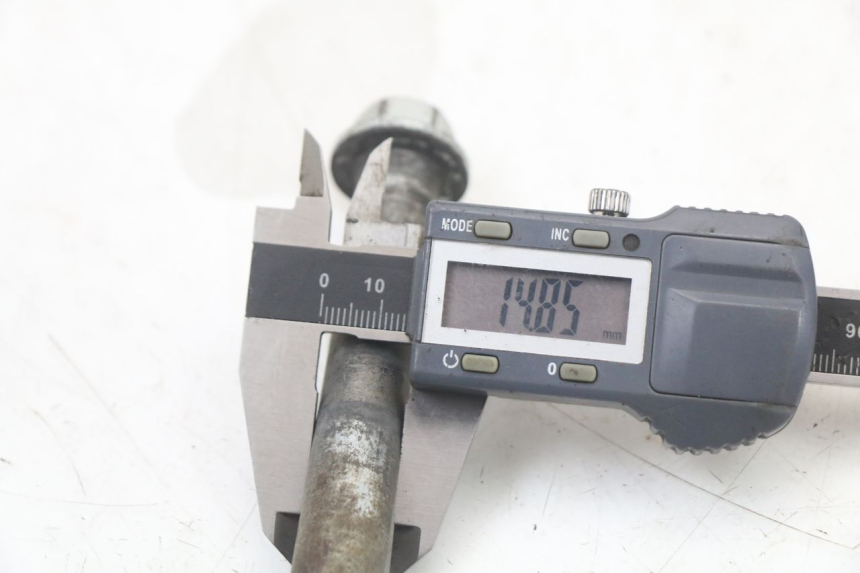 photo de ASSE RUOTA POSTERIORE NITRO MOTORS THUNDER 125 - Altra angolazione