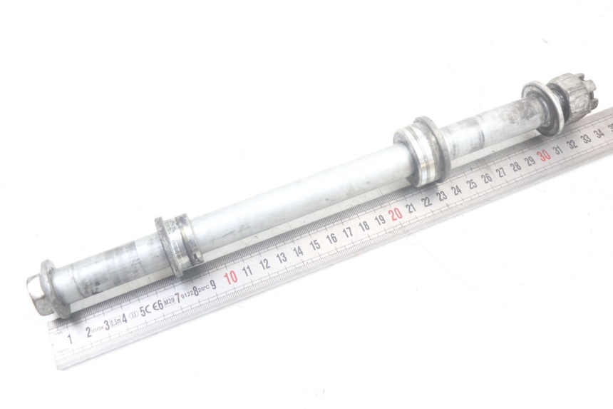 photo de ASSE RUOTA POSTERIORE KAWASAKI VERSYS ABS 650 (2015 - 2018) - Dettaglio del componente