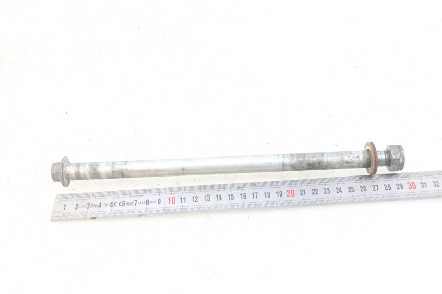 photo de ASSE RUOTA POSTERIORE DAELIM VL DAYSTAR 125 (2000 - 2011) - Altra angolazione