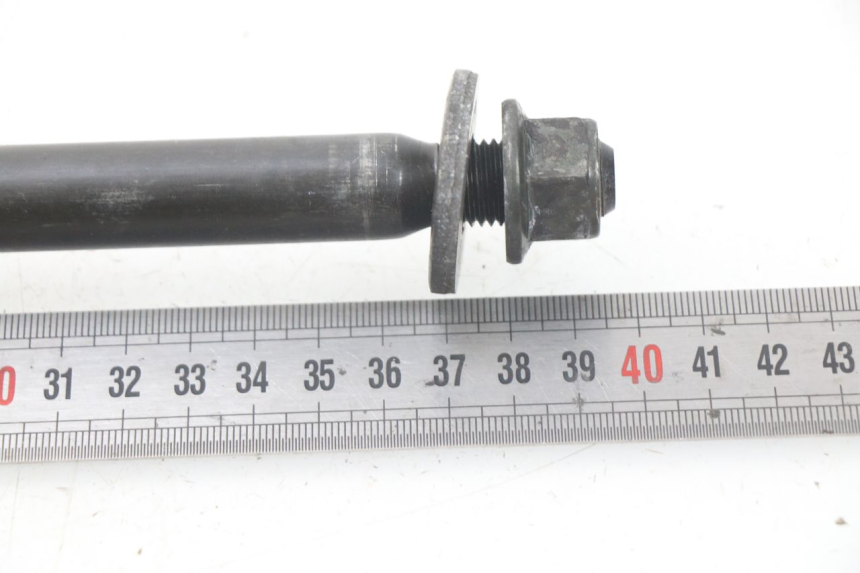 photo de ASSE RUOTA POSTERIORE YAMAHA XP T-MAX TMAX ABS 500 (2004 - 2007) - Dettaglio del componente