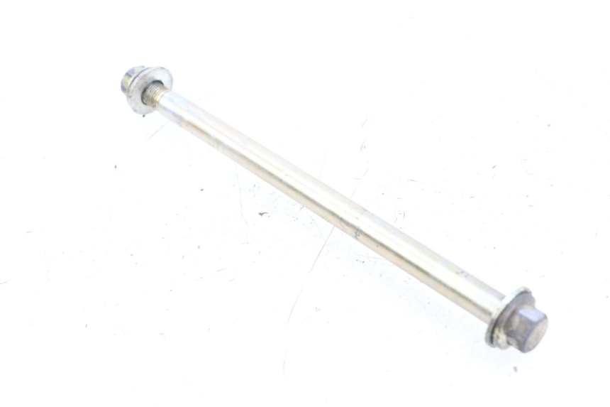 photo de ASSE RUOTA POSTERIORE SYM XS 125 (2007 - 2016) - Primo piano tecnico