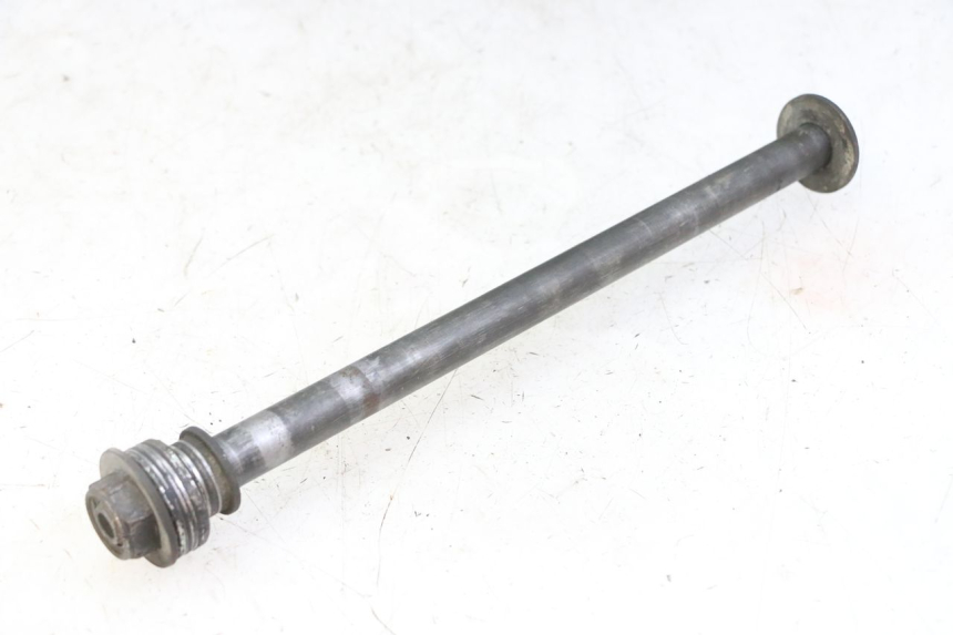 photo de ASSE RUOTA POSTERIORE YAMAHA FZS FAZER 600 (2001 - 2003) - Vista d'insieme del prodotto