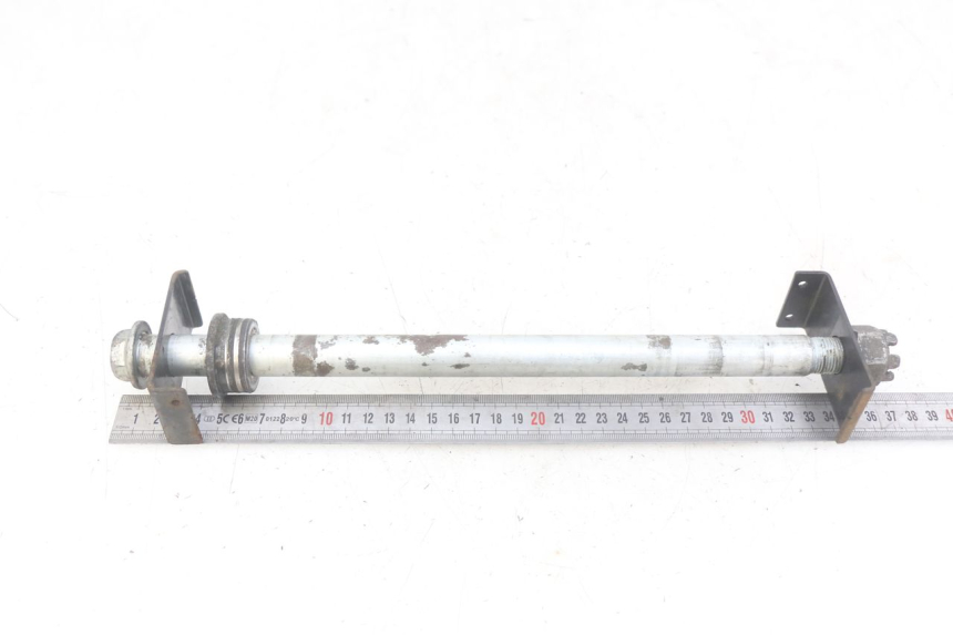 photo de ASSE RUOTA POSTERIORE KAWASAKI Z 750 (2007 - 2013) - Zoom sullo stato d'uso